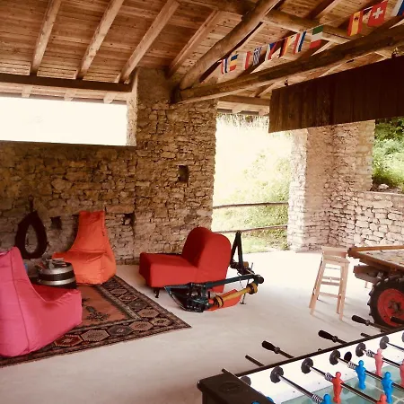 Borgo Paradiso * טיניאלה