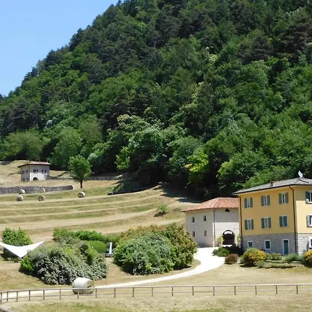 Borgo Paradiso