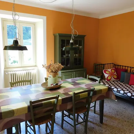 Borgo Paradiso Vakantiehuis Tignale